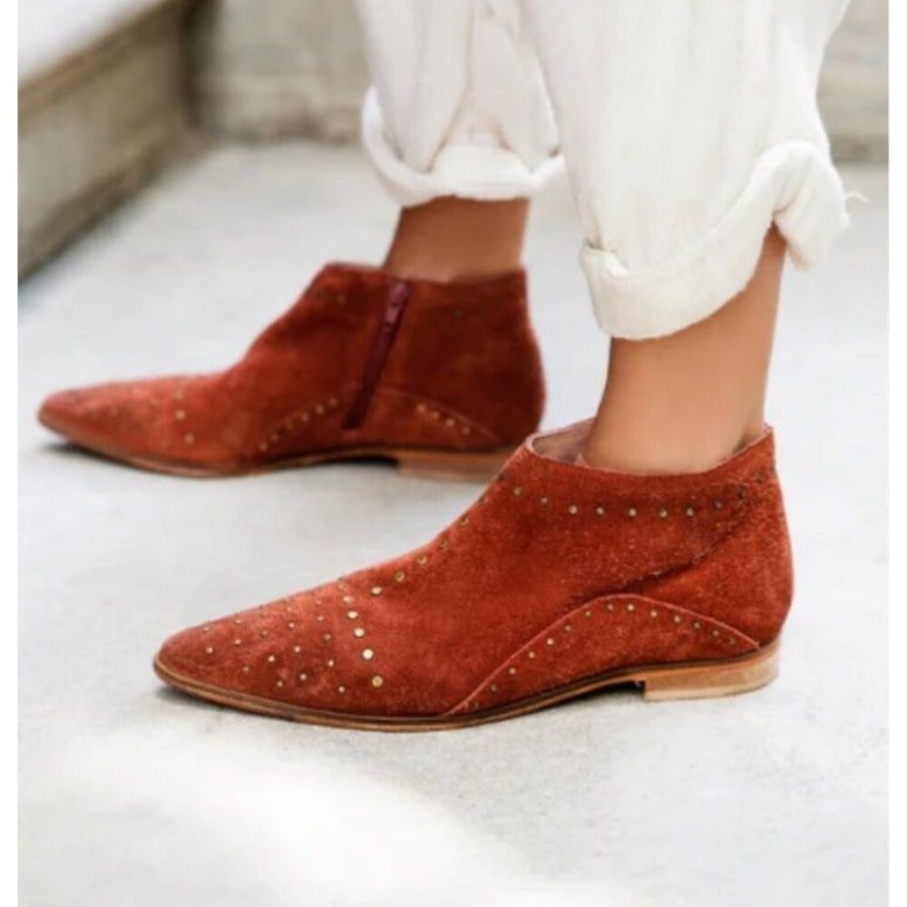 Mi.iM Tassos Studded Ankle Boots Booties Shoes Women Size 6 Cinnamon Red NEW